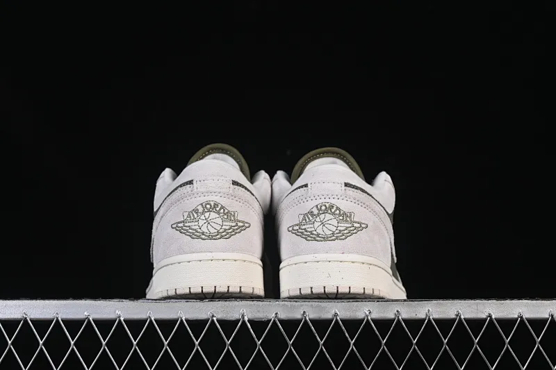 All categories Air Jordan Jordan series basketball shoes Air Jordan 1 Low G version pure original Air Jordan 1 Low AJ1 Joe 1 meter green low-top cultural casual sneakers HV4089-201